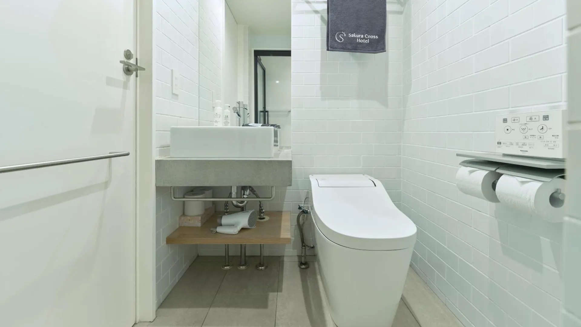 **  Sakura Cross Hotel Shinjuku East Annex 도쿄 일본